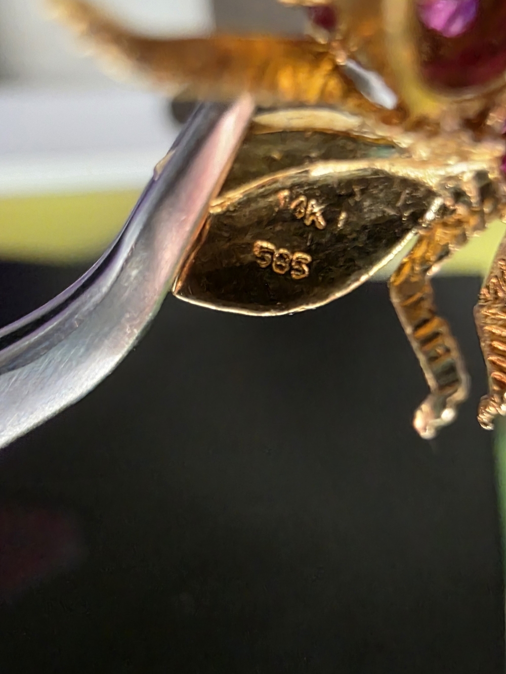 Vintage 14k Gold Ruby & Diamond Bee Brooch/Pendant - Picture 6 of 7